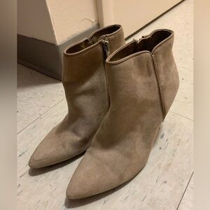 Circus by Sam Edelman Women's Size 6.5 Beige Ankle Boots Heel